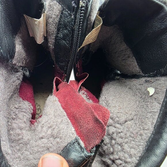 UGG Kesey Womens Size 7 Black Waterproof Leather Ankle Boots Outdoors Casual - Picture 7 of 13